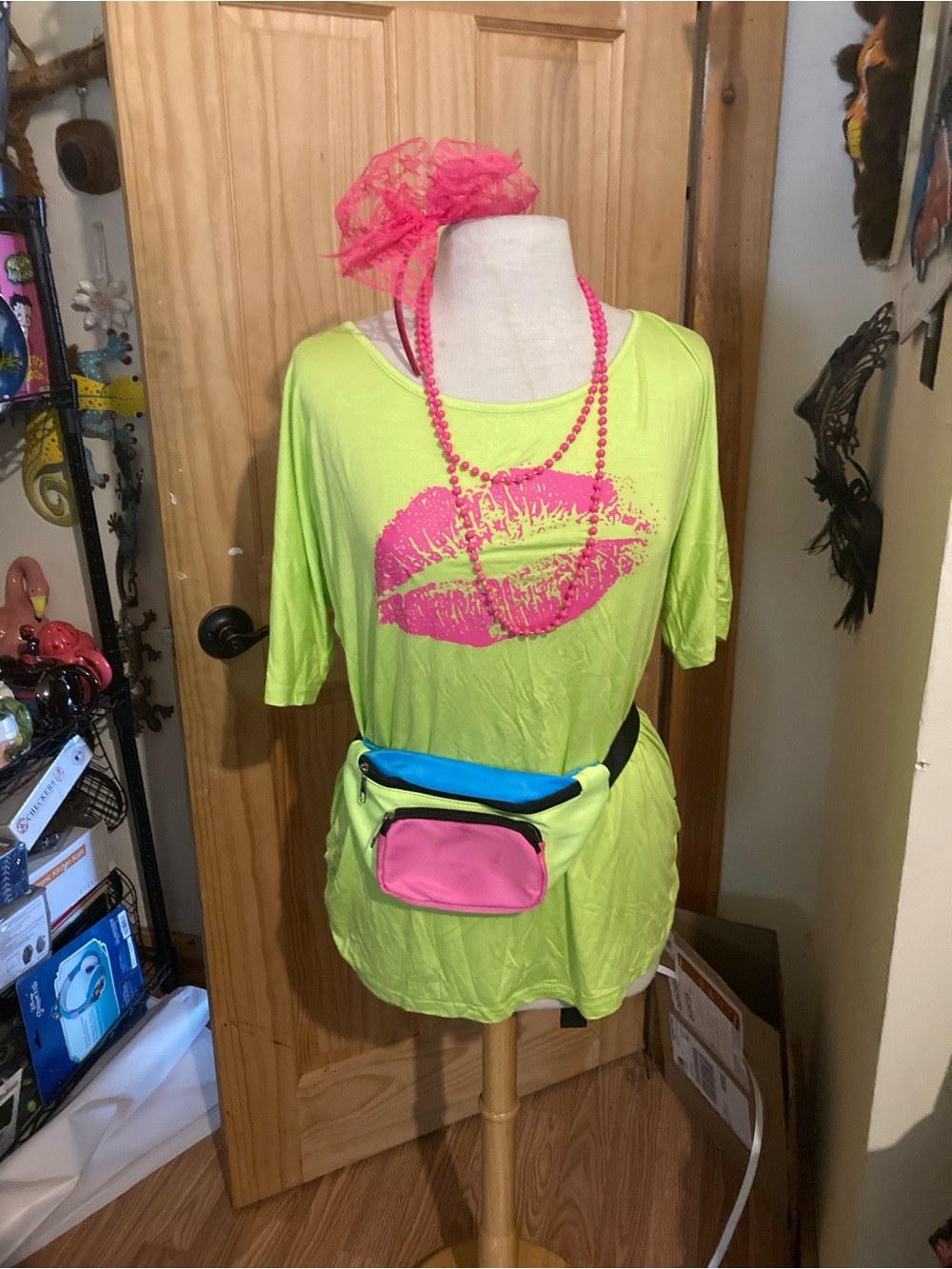 Women's groovy 60's set cosplay